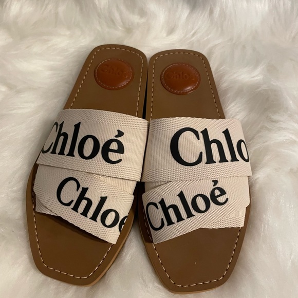 Chloé Woody Logo Slide Sandal - Picture 2 of 5